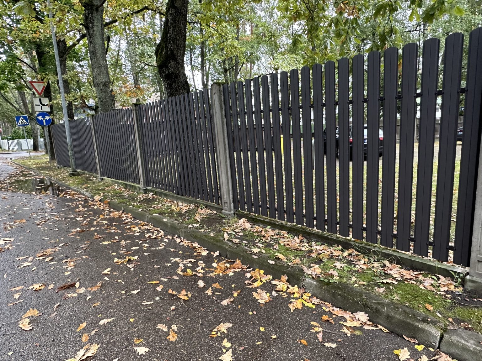 IMG 1263 2 4 - Aluzinc, metāla logi, metāla sētas, metāla vārti, bīdāmie vārti Rīgā IMG 1263 2 4 - Aluzinc, metāla logi, metāla sētas, metāla vārti, bīdāmie vārti Rīgā