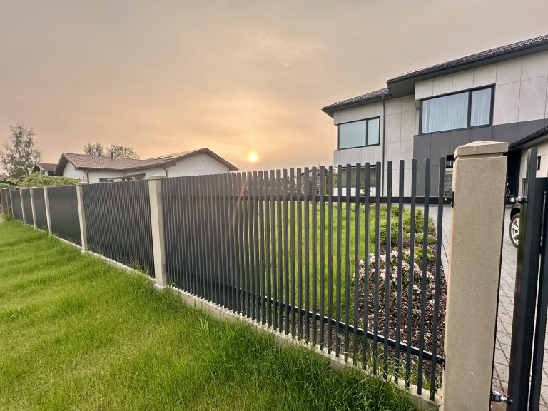 IMG 5731 2 - Aluzinc, metāla logi, metāla sētas, metāla vārti, bīdāmie vārti Rīgā IMG 5731 2 - Aluzinc, metāla logi, metāla sētas, metāla vārti, bīdāmie vārti Rīgā