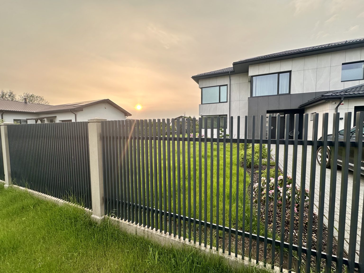 IMG 5733 - Aluzinc, metāla logi, metāla sētas, metāla vārti, bīdāmie vārti Rīgā IMG 5733 - Aluzinc, metāla logi, metāla sētas, metāla vārti, bīdāmie vārti Rīgā